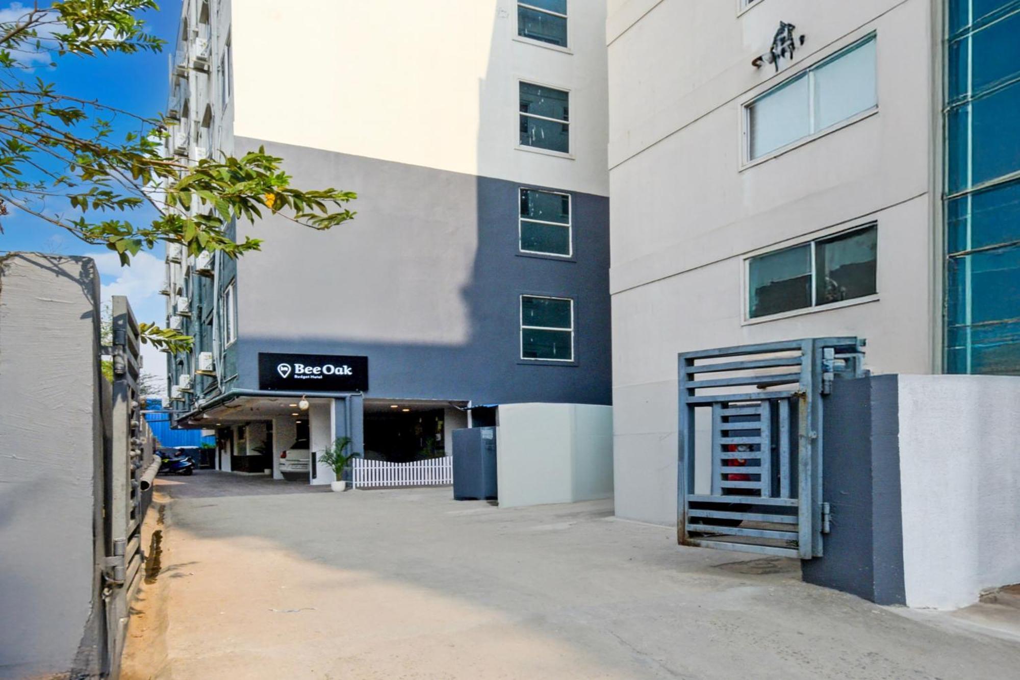 Hotel O Bee Oak Gachibowli Exterior photo